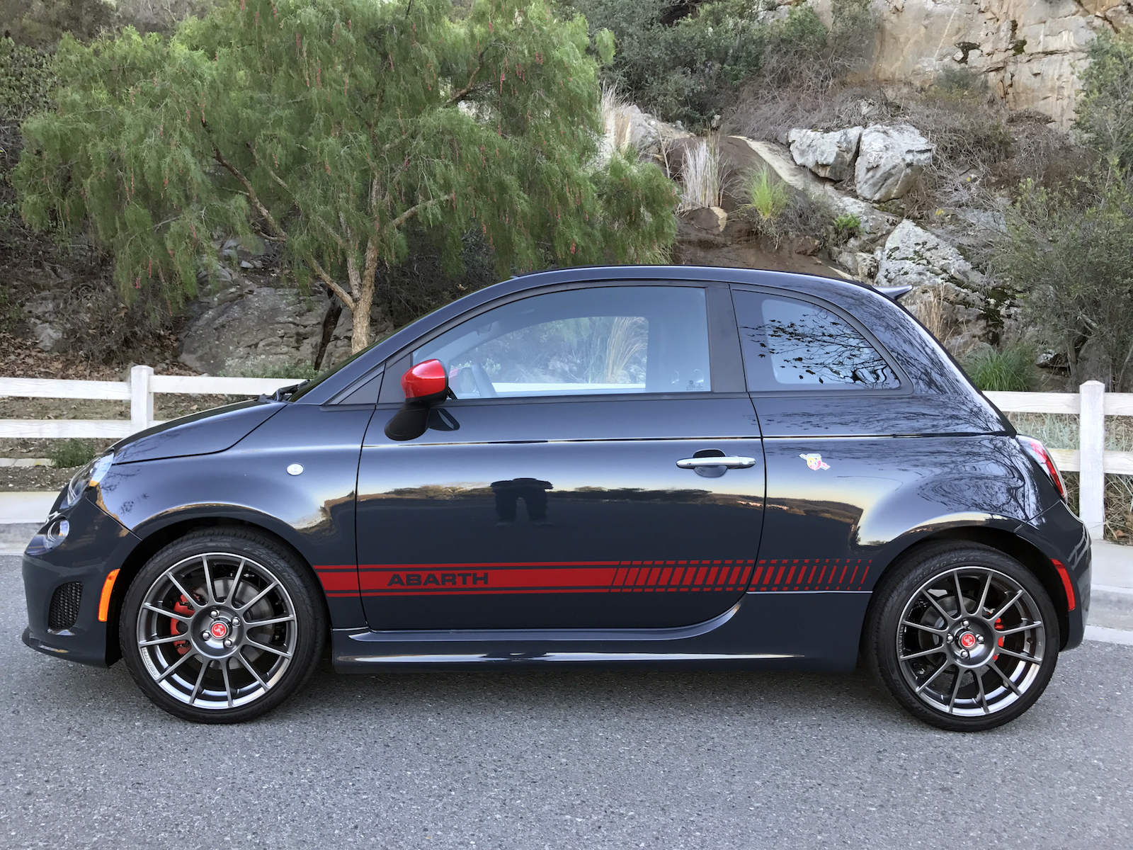 2016 Fiat 500c Abarth Review: Everything's a compromise