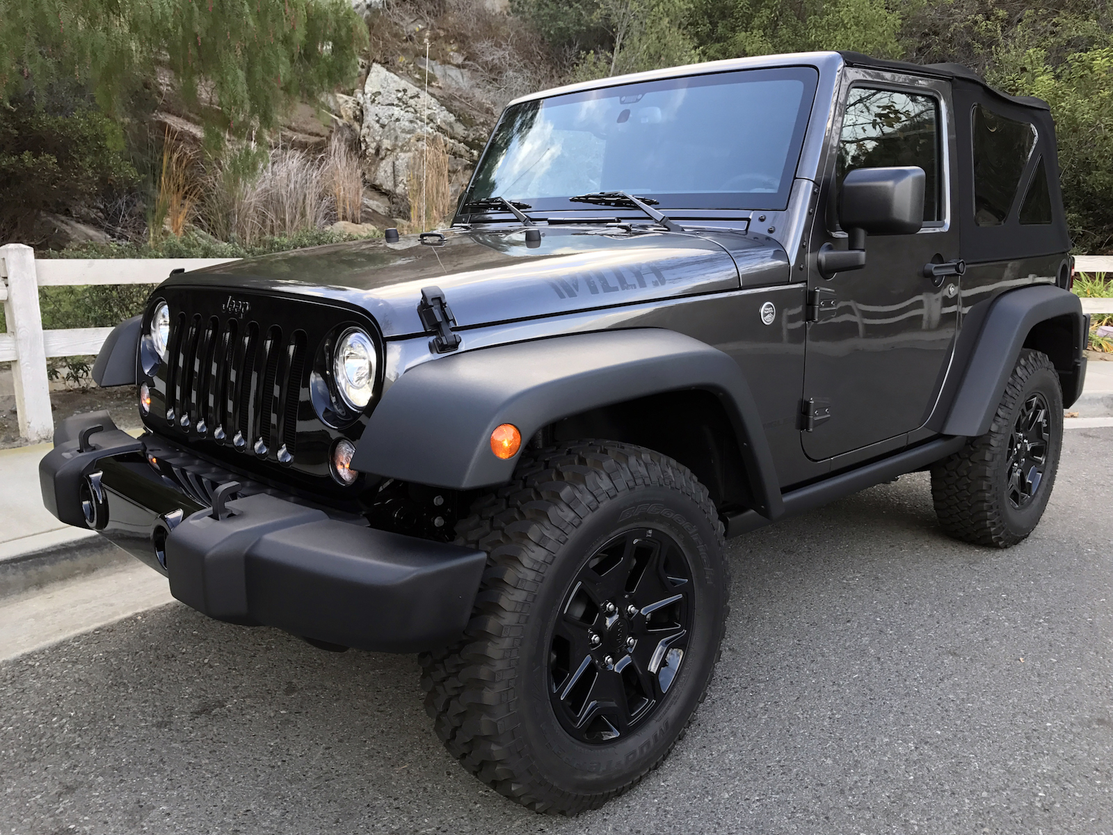 2017 Jeep Wrangler Willys Wheeler